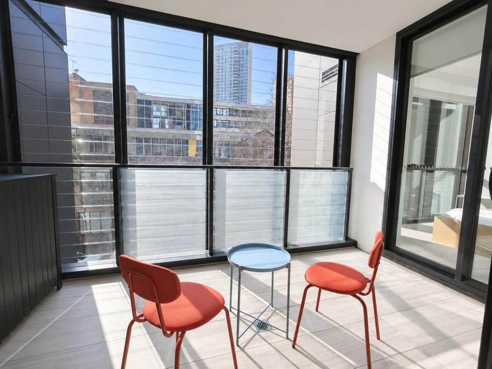 Haymarket Luxe Near Central Station 2BR 2Bath Apartment in Surry Hills