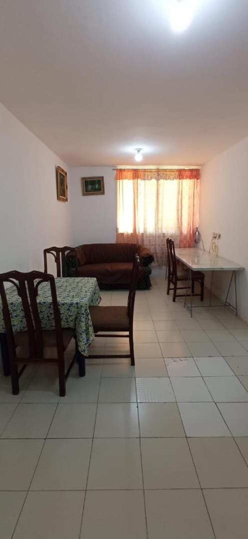 Siempre con Agua Cómodo apartamento equipado en PB Apartment in Venezuela