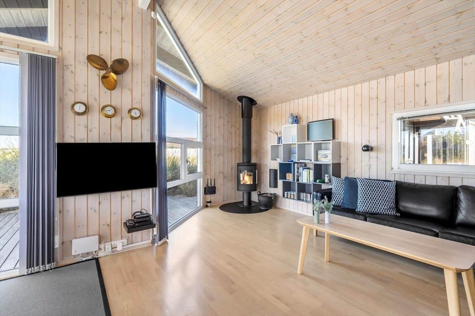 LN2071-Tornby-Harestien-4 House in Hirtshals
