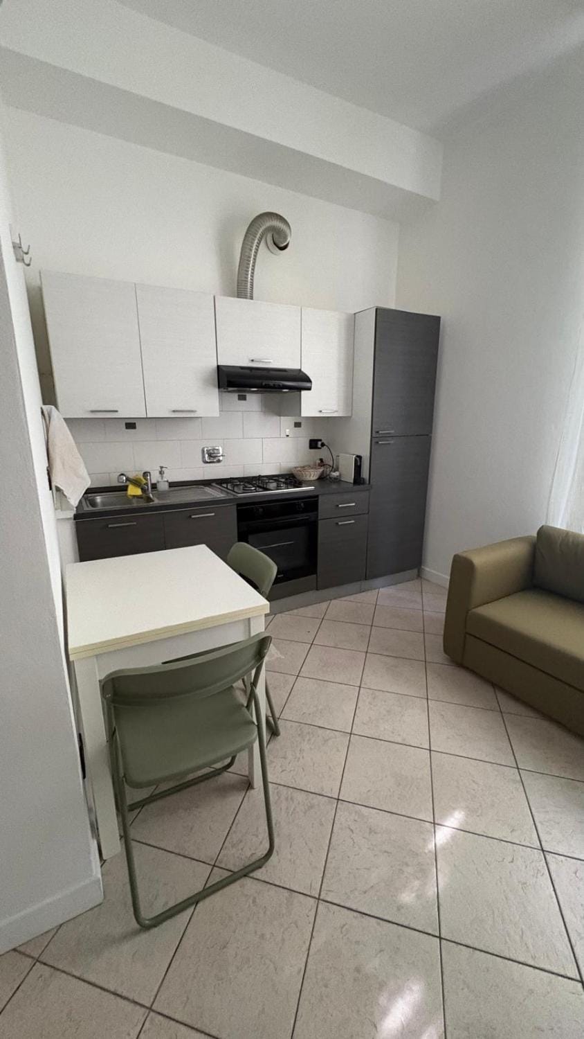 Piccolo gioiello in città, pratico e centrale Apartment in Bologna