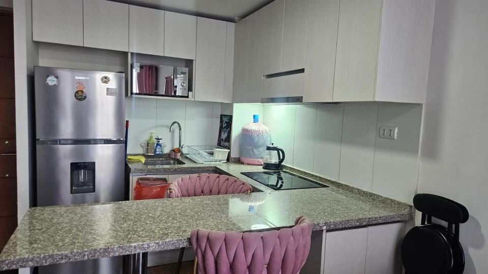 Habitación individual next metro L5 Apartment in Santiago
