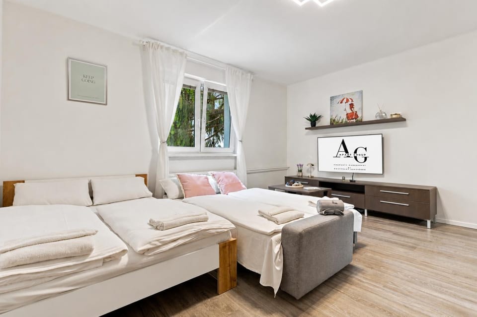 Living room, Bedroom