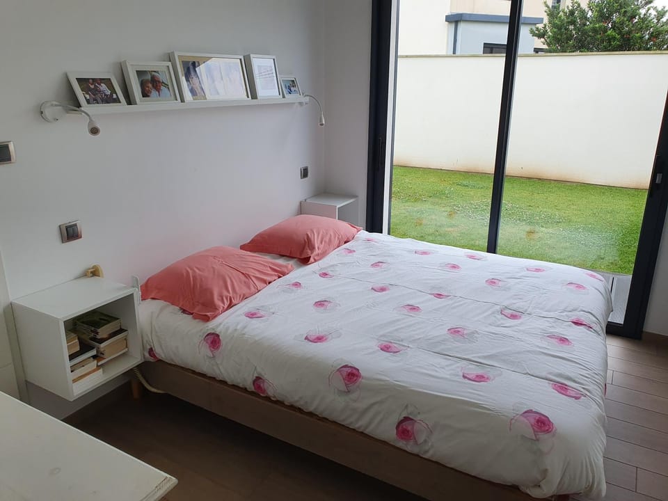 Living room, Bedroom