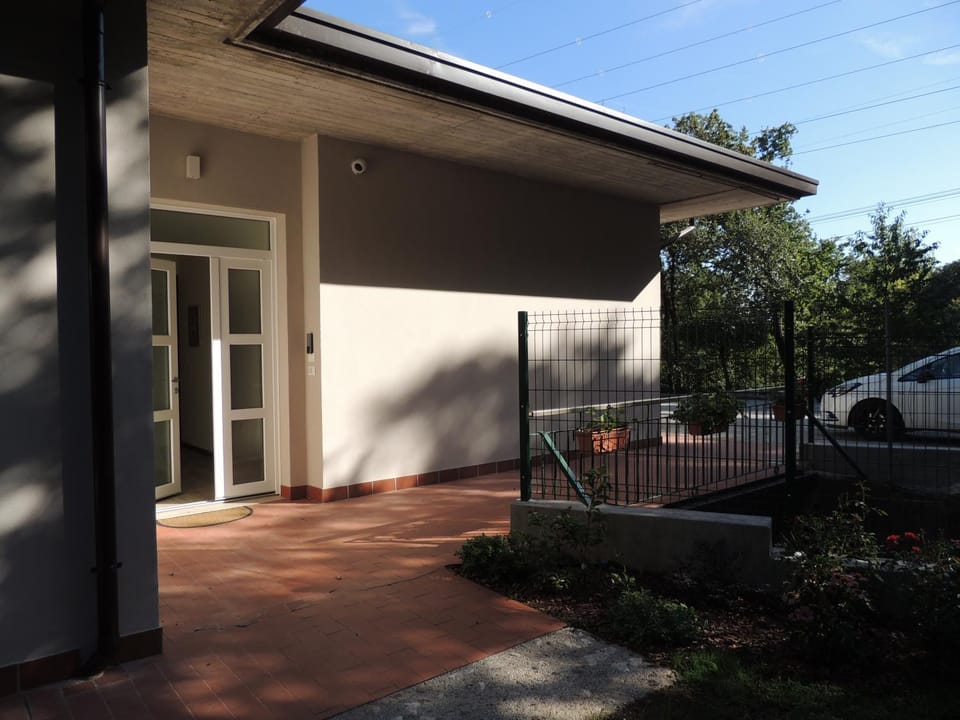 Property building, Facade/entrance