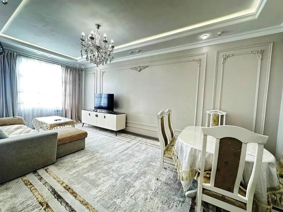 Dushanbe Stay - Cozy Living in Downtown Apartment in Europe