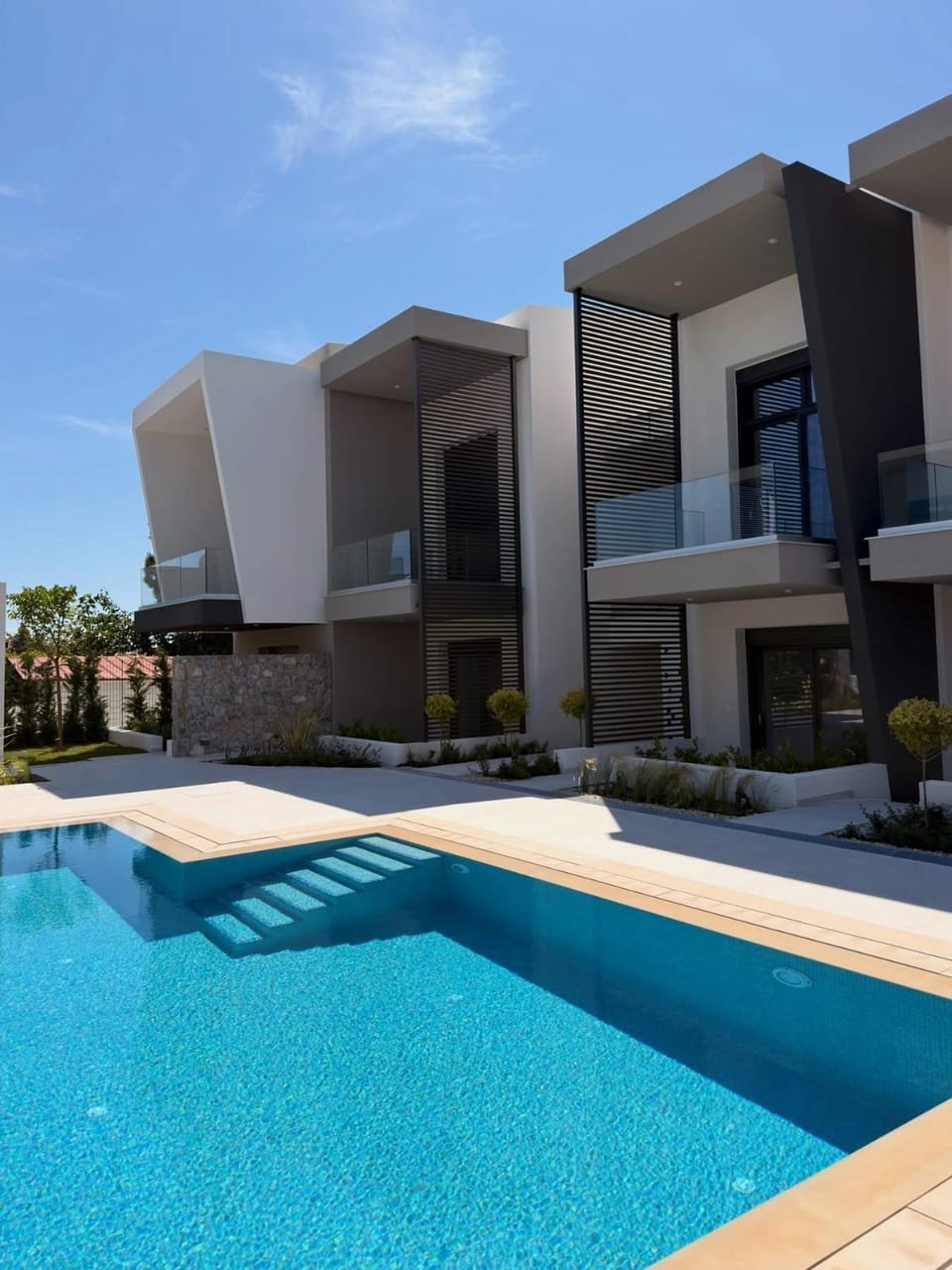 Property building, Pool view, Swimming pool