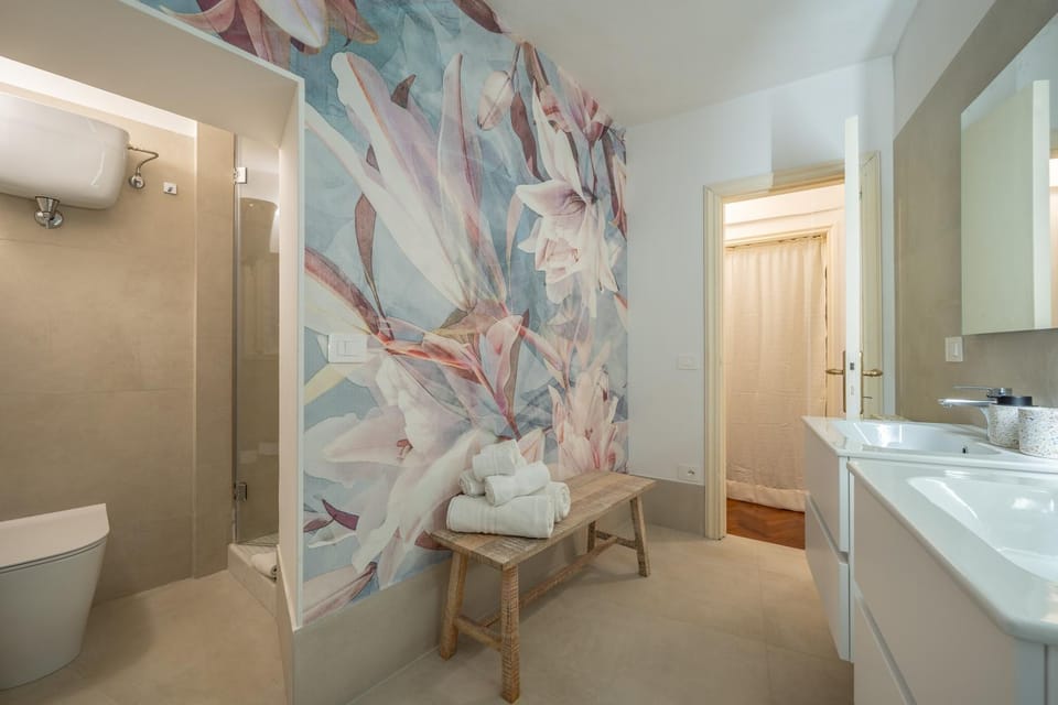 Shower, Toilet, Bathroom, internet, towels