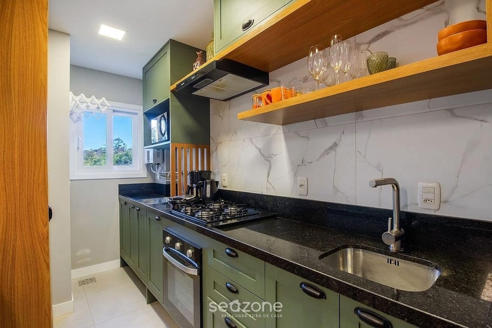 View (from property/room), Kitchen or kitchenette