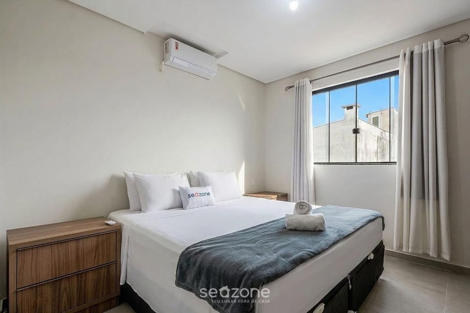 Bed, View (from property/room), Bedroom