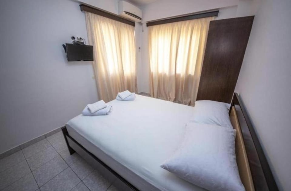 Rooms by Valdeti Apartment in Sarandë