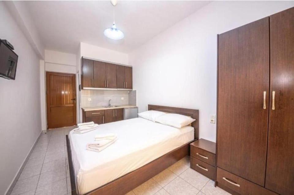 Rooms by Valdeti Apartment in Sarandë