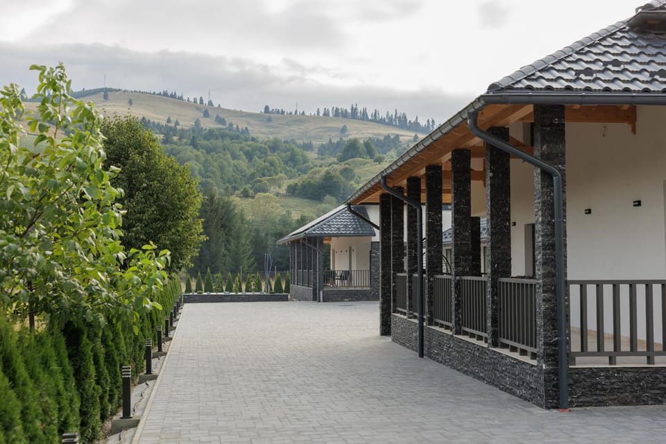Property building, Natural landscape
