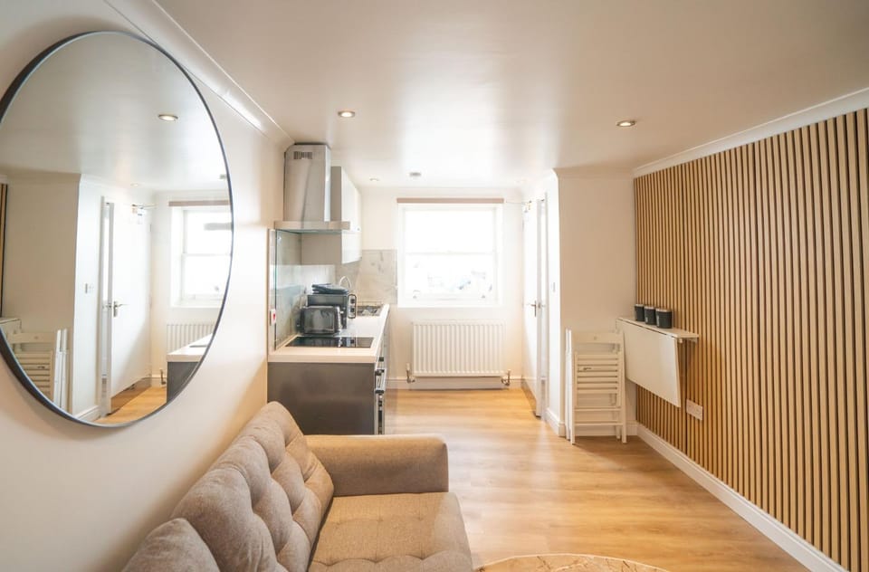 Stylish Islington Retreat | 2 Min to Tube. Apartment in London Borough of Islington