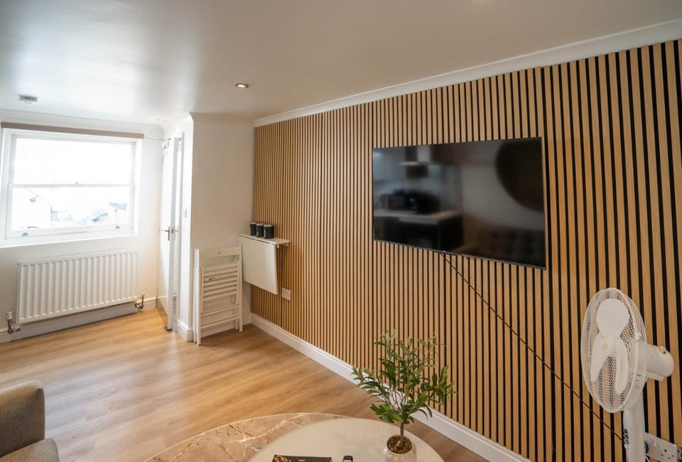 Stylish Islington Retreat | 2 Min to Tube. Apartment in London Borough of Islington