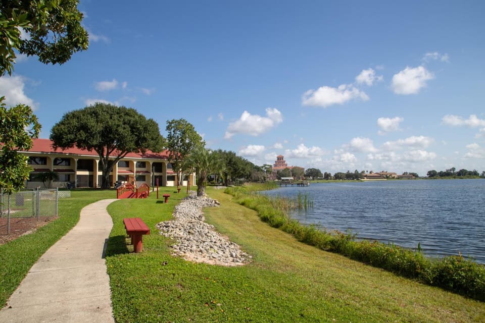 Property building, Natural landscape, Lake view