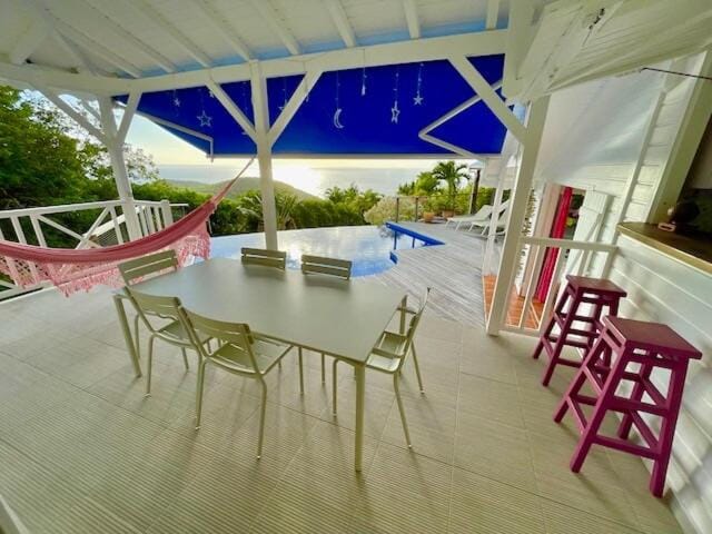 Villa Margaux avec vue mer et piscine, au calme Villa in Bouillante