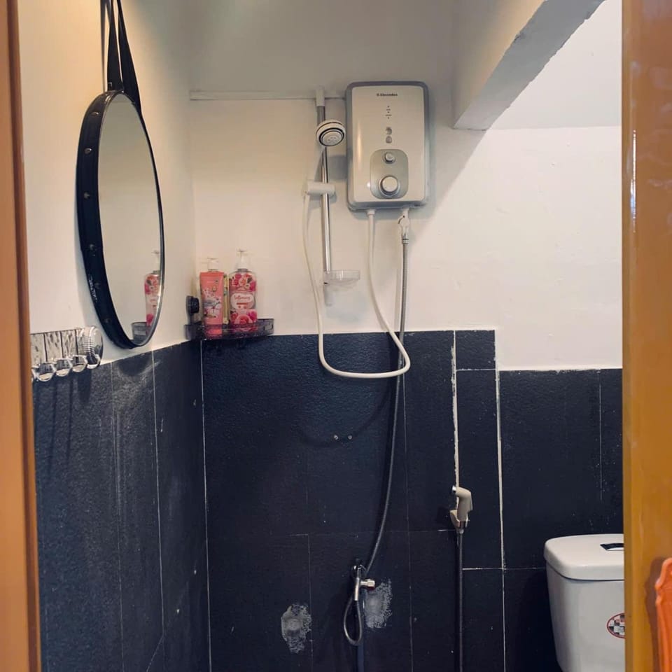 Toilet, Bathroom
