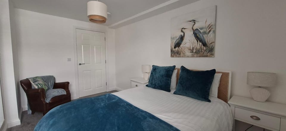 Luxurious one-bed apartment in Yaxley near A1 Apartment in Huntingdonshire District
