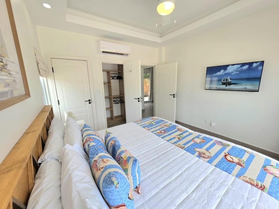 Over Yonder Villa Villa in Turks and Caicos Islands