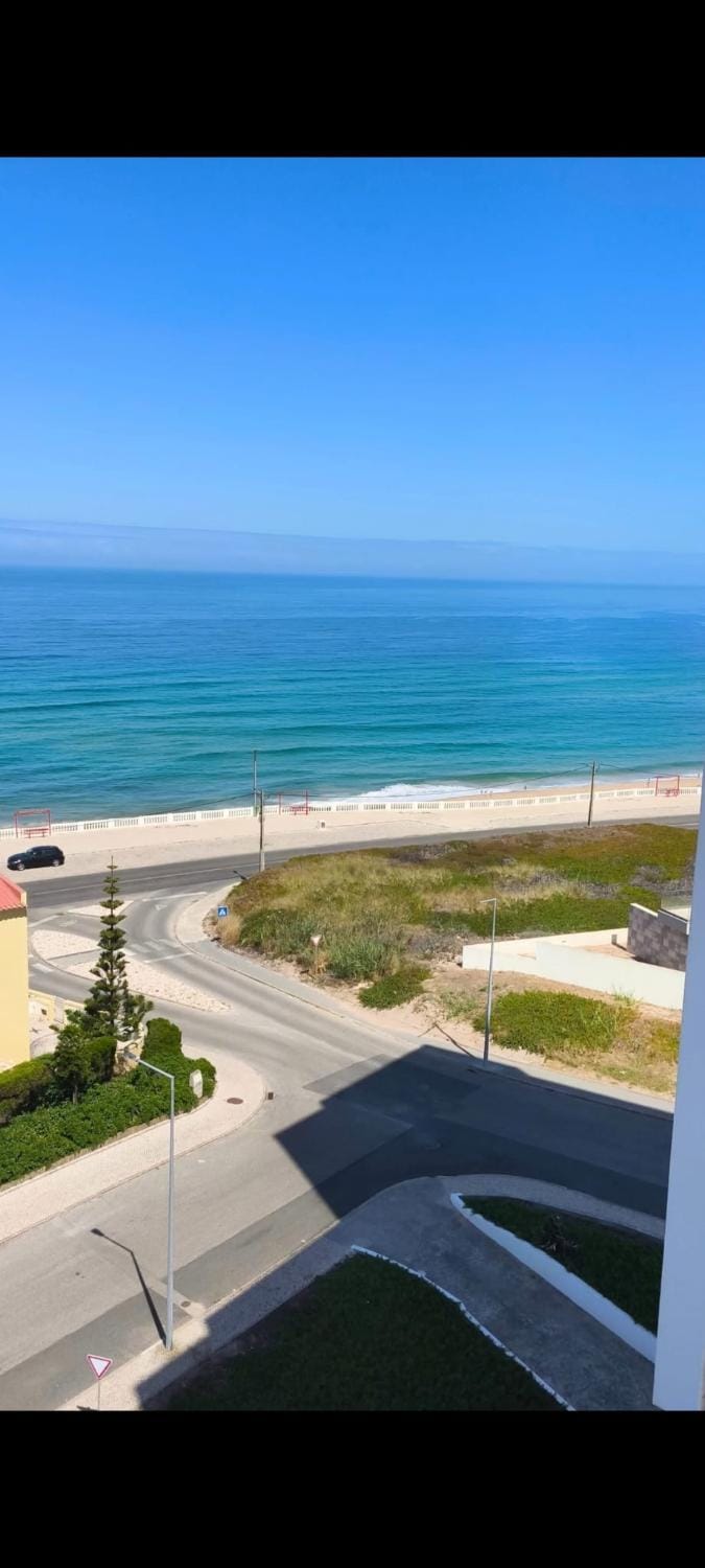 MARySOL-Stunning Ocean View Apartment in Lisbon District