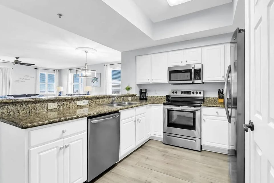 Three Bedroom Condo with Gulf and Bay Views Apartment in Miramar Beach