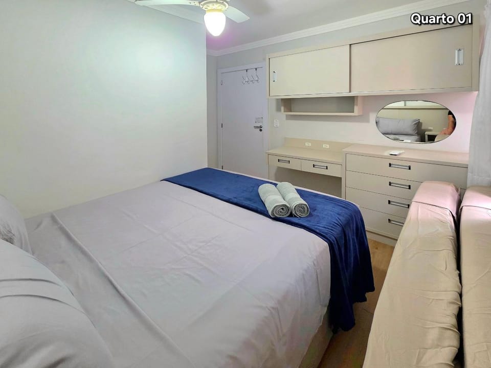 New Apt Steps from the Beach in Meia Praia Apartment in Porto Belo