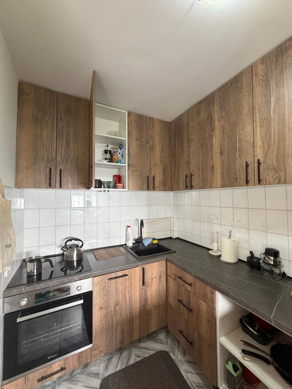 Cozy Budva Home Away Apartment in Budva