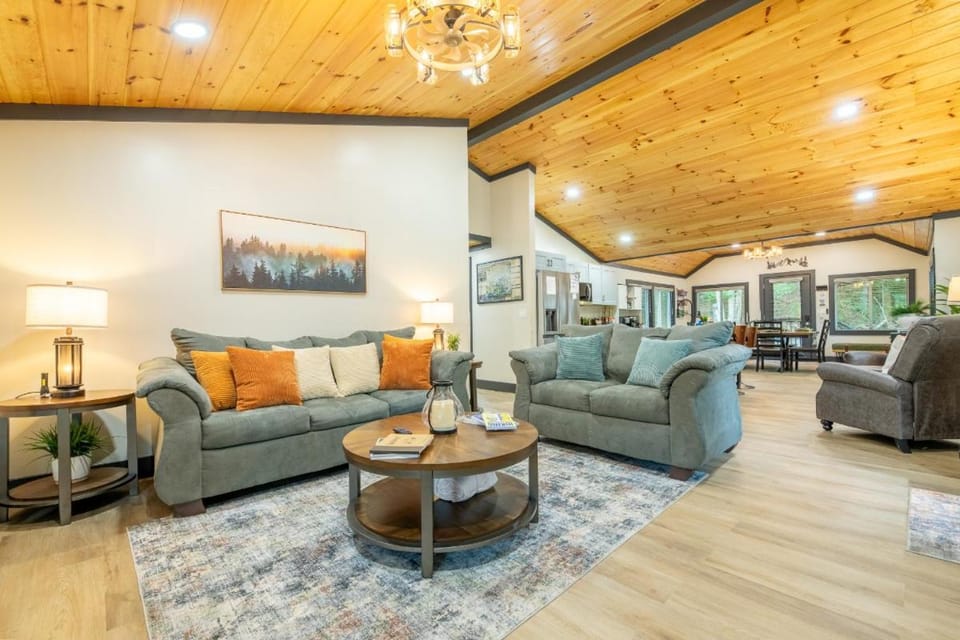 Wildlife Cove By Avada Properties House in Pittman Center