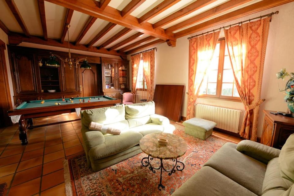 Seating area