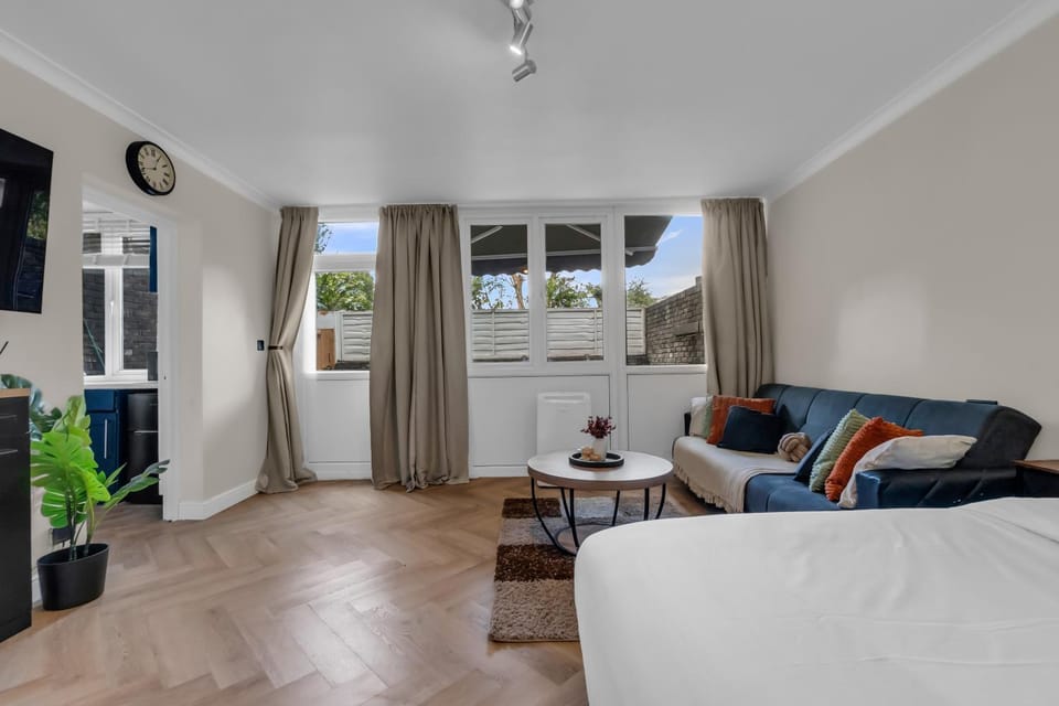 New Guest favourite 1-Bed Flat Apartment in London Borough of Southwark
