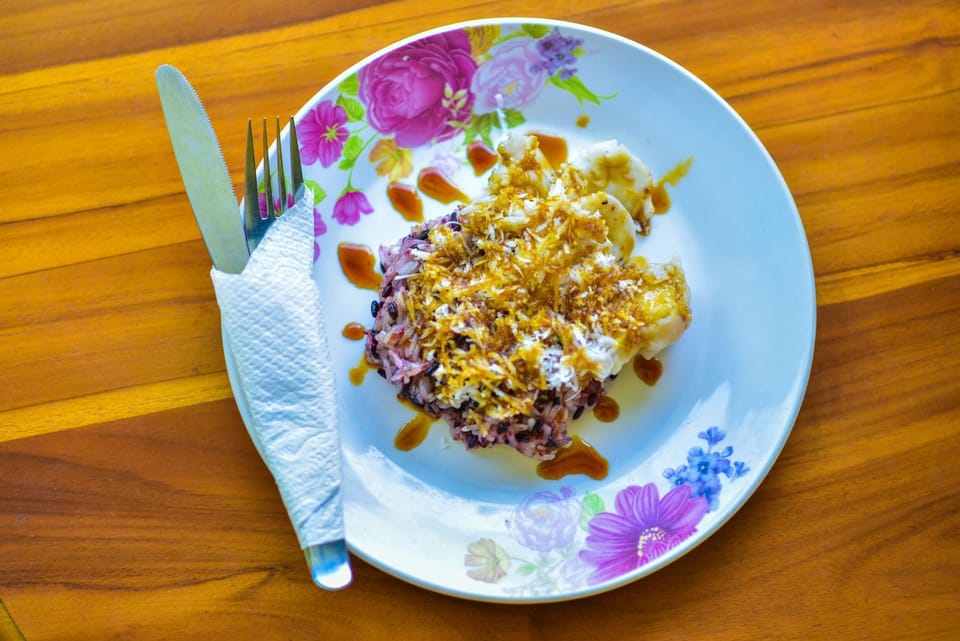 Shindu Home Stay Bed and Breakfast in Ubud