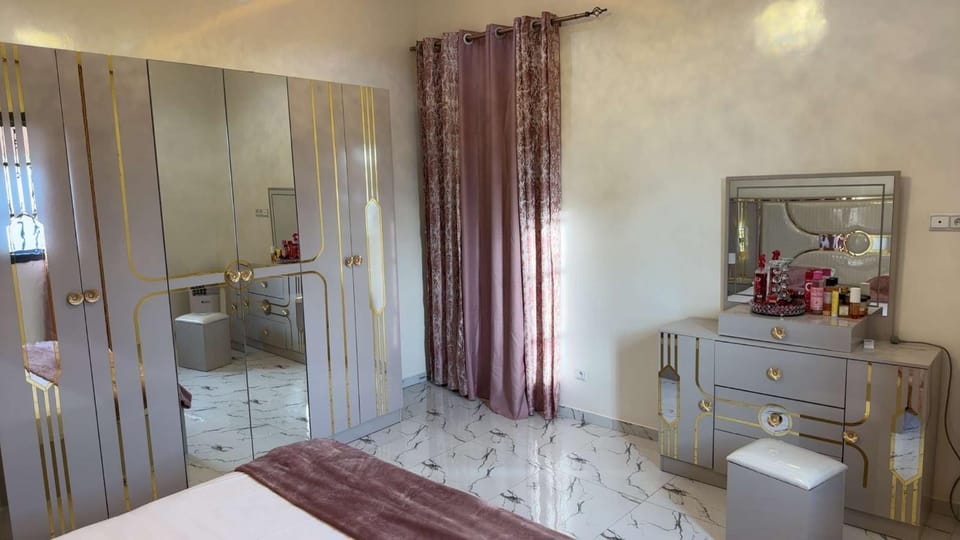 Résidence Mareme Gueye Villa in Thiès Region, Senegal