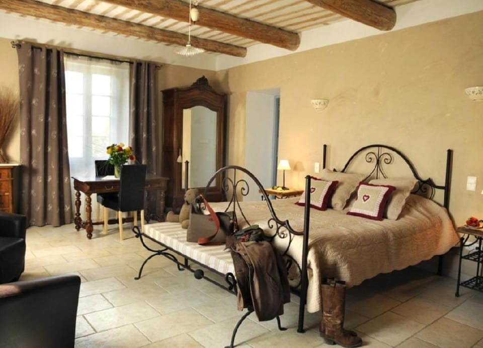 Les Secrets de Cezanne Bed and Breakfast in Mazan