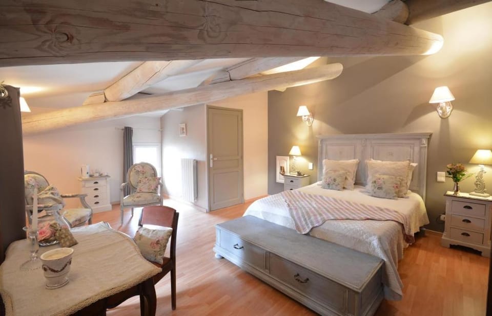 Les Secrets de Cezanne Bed and Breakfast in Mazan