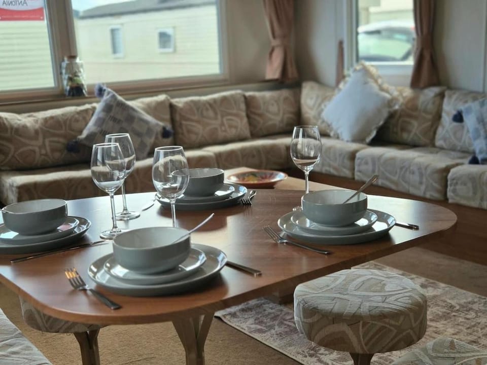 Whitstable Caledonia - Alberta Holiday Park House in City of Canterbury