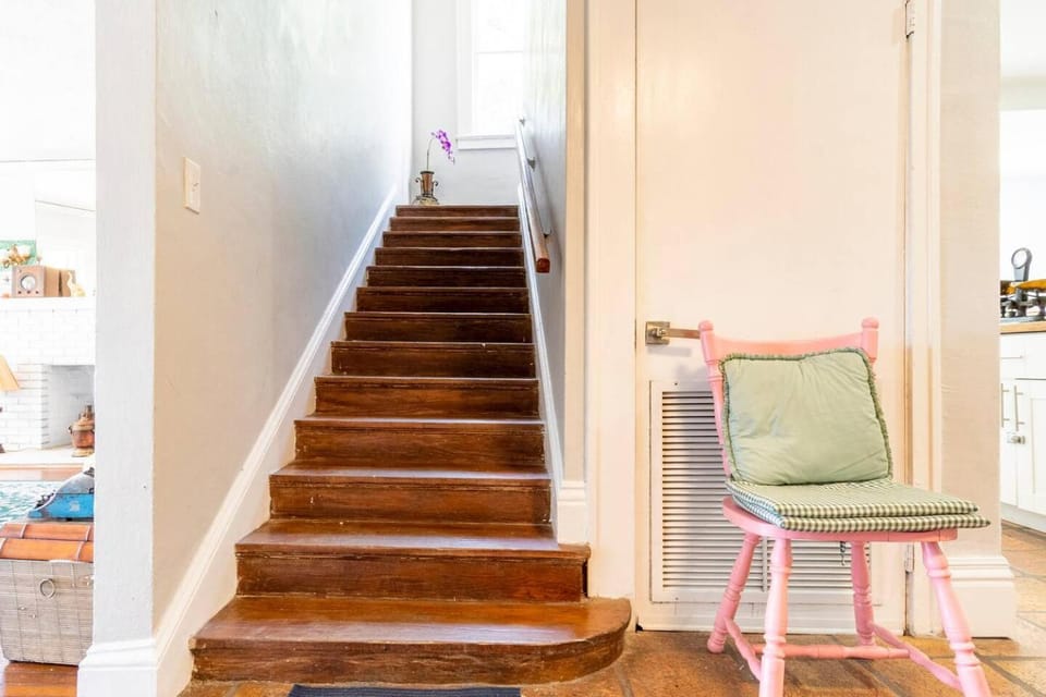 Colorful and Luminous Suite near MIA Vacation rental in Miami