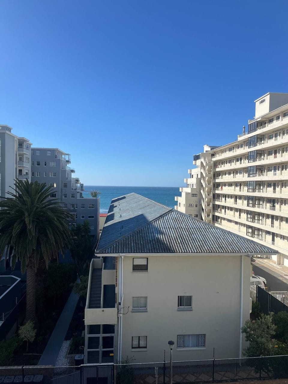 Getaway on Regent Road House in Sea Point