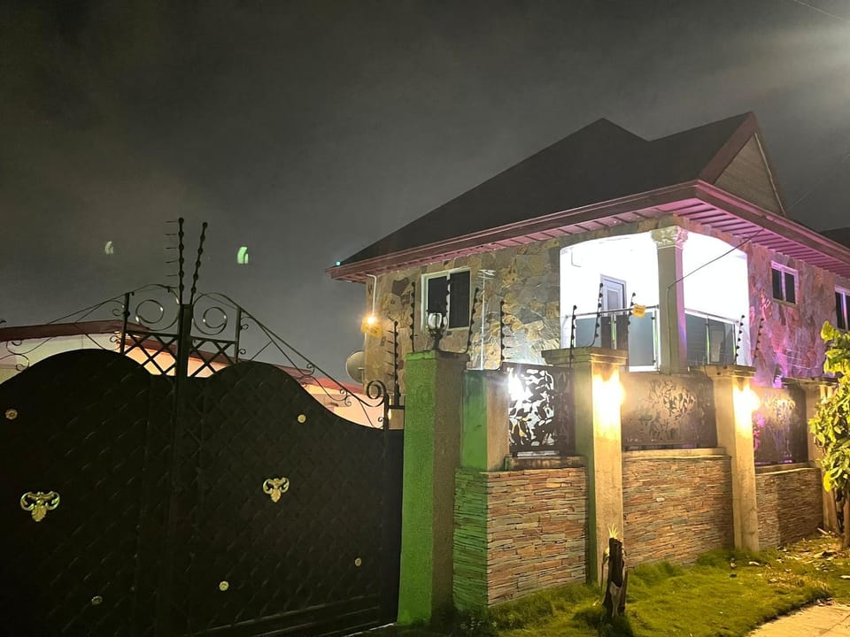 ArhinsAIRBNB Apartment in Kumasi