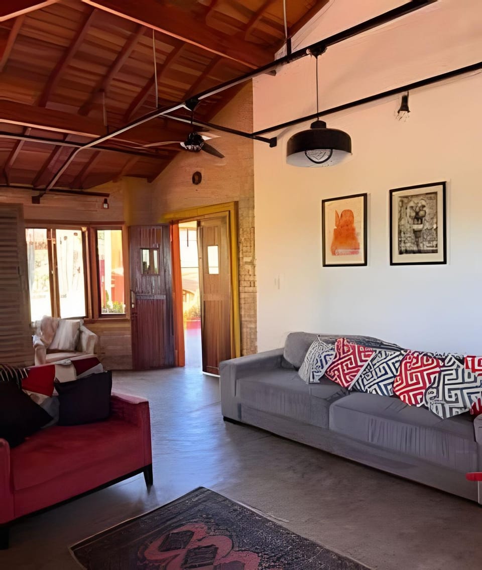 Recanto Igaratá | Chácara espaçosa na represa House in Sao Jose dos Campos
