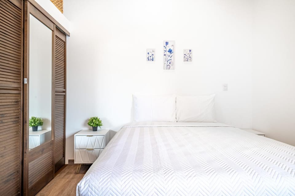 Studio w/ Shared Pool < 1 Mi to Playas Del Coco! Apartment in Coco