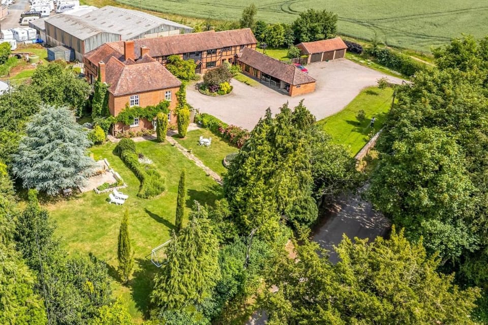 Herefordshire Farmhouse 5-bed near Much Cowarne House in Malvern Hills District