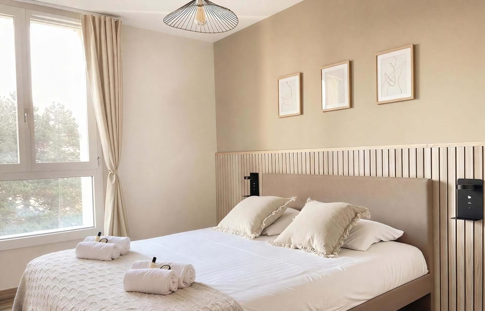 Spacious Family Apartment near Pere Lachaise Apartment in Paris