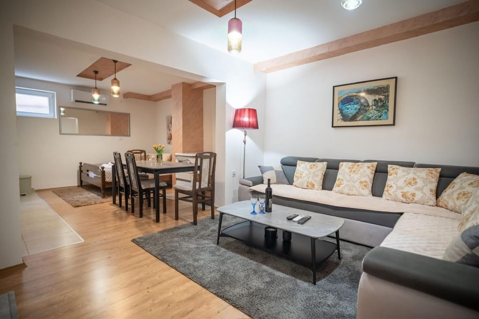 Glamur Studio Apartment Apartment in Montenegro