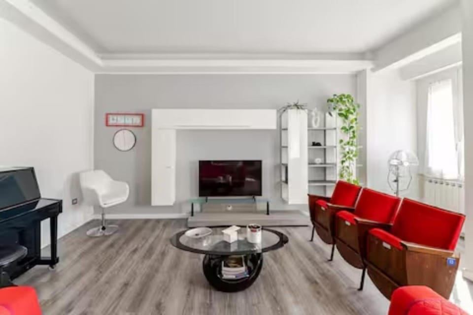 TV and multimedia, Kitchen or kitchenette, Living room, Entertainment, heating, minibar, air conditioner
