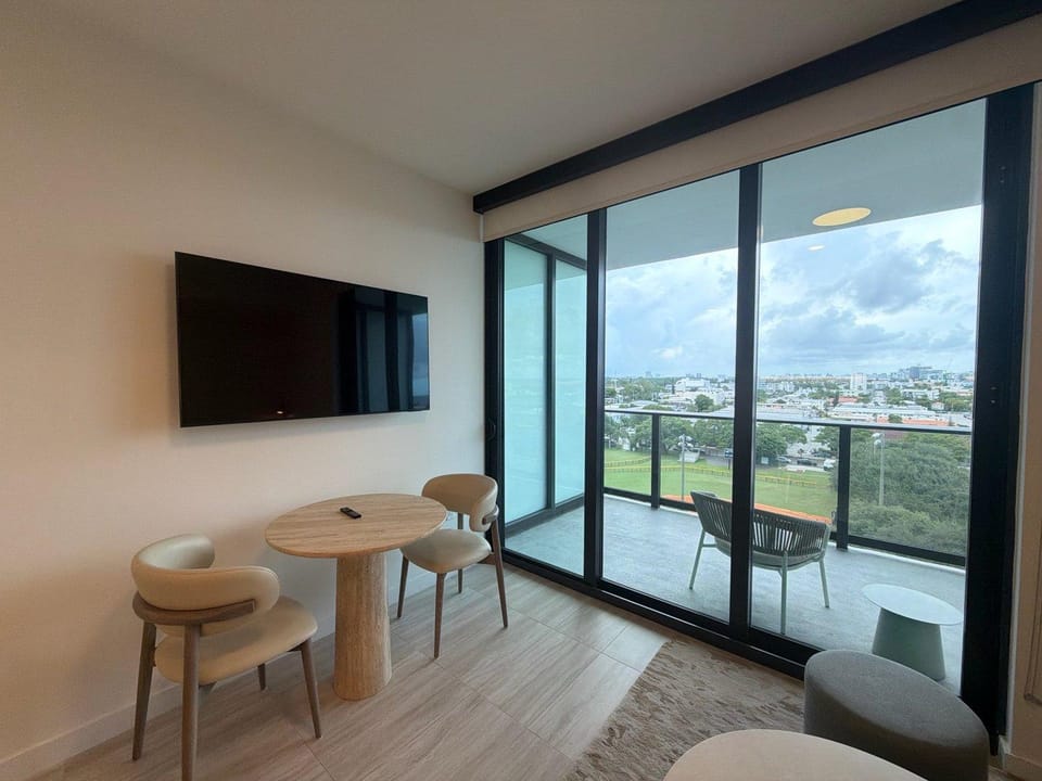 Balcony/Terrace, Dining area