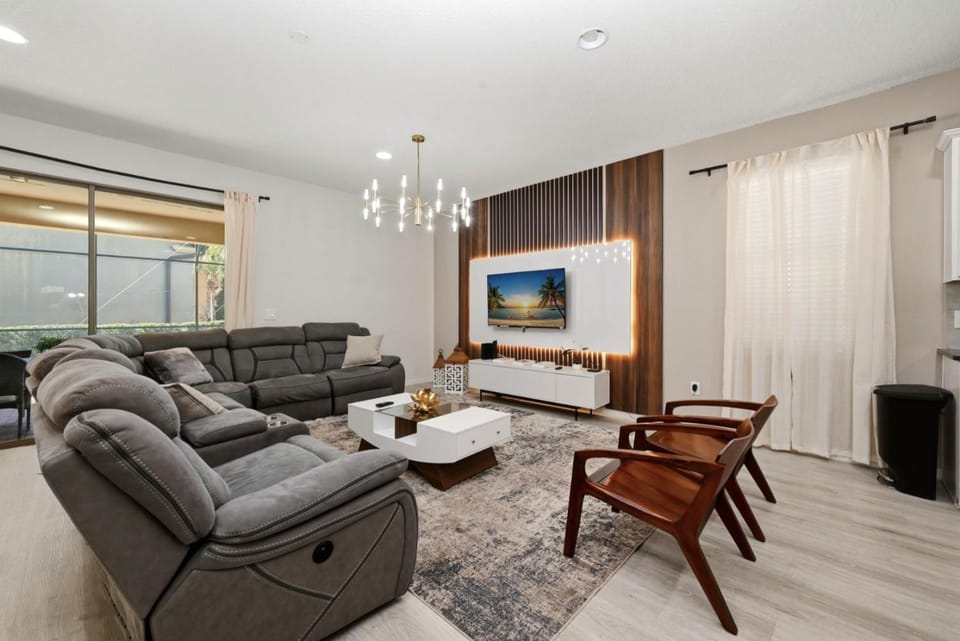 Resort Lazy River Game Room Sleeps 20 Guests House in Osceola County