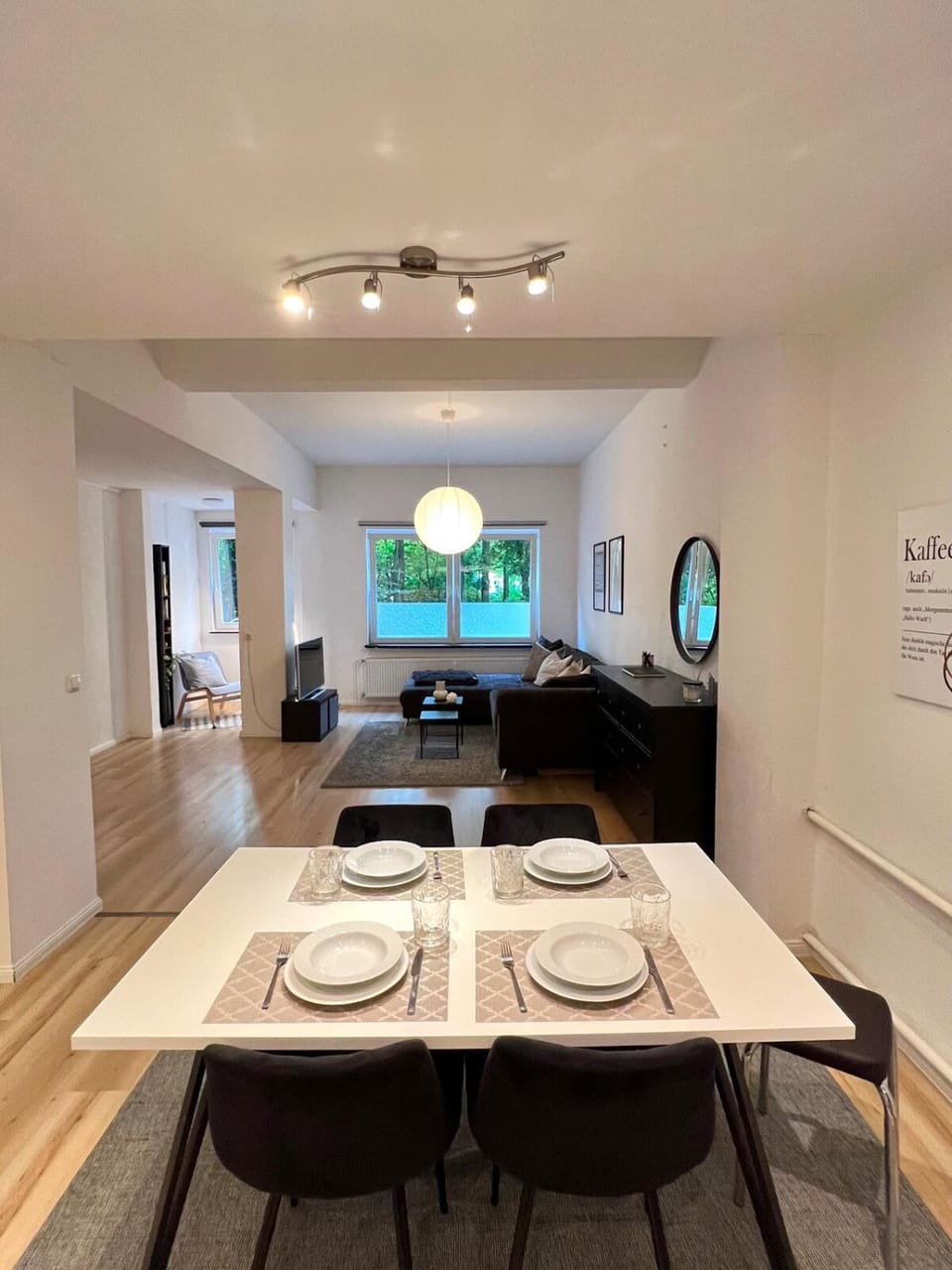 Living room, Seating area, Dining area
