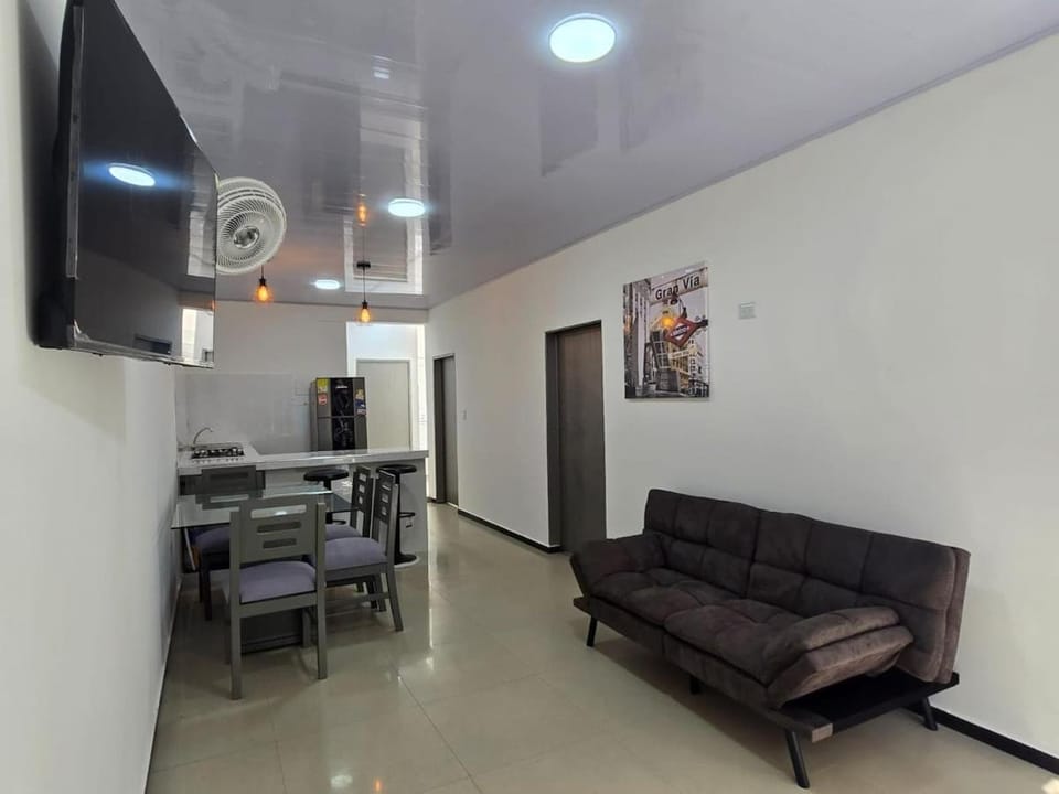 House in downtown Yopal, close to Olimpica and more House in Yopal