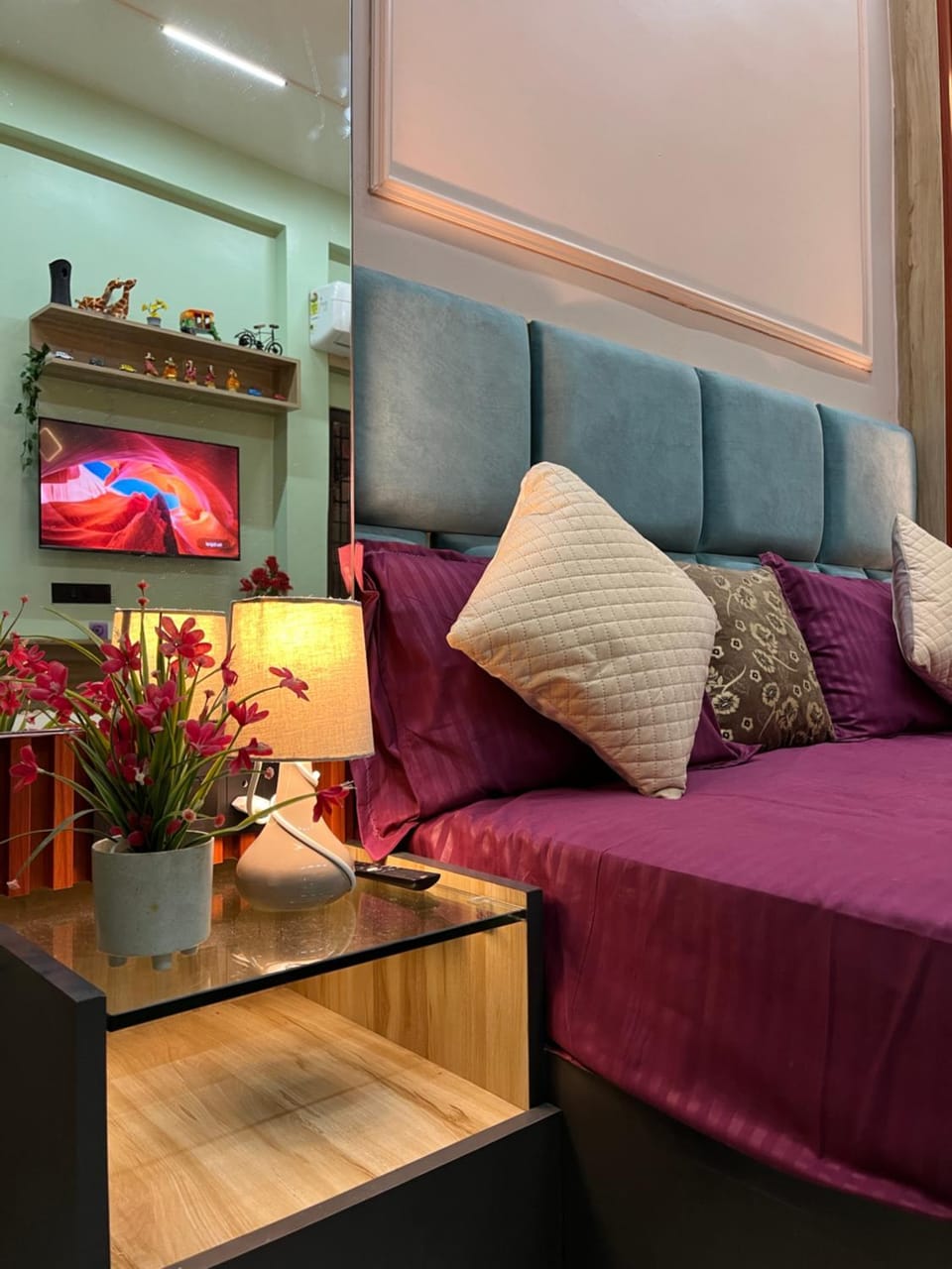 Shankara-by Safarnama Stays nearby Kashi Vishwanath Temple Apartment in Varanasi