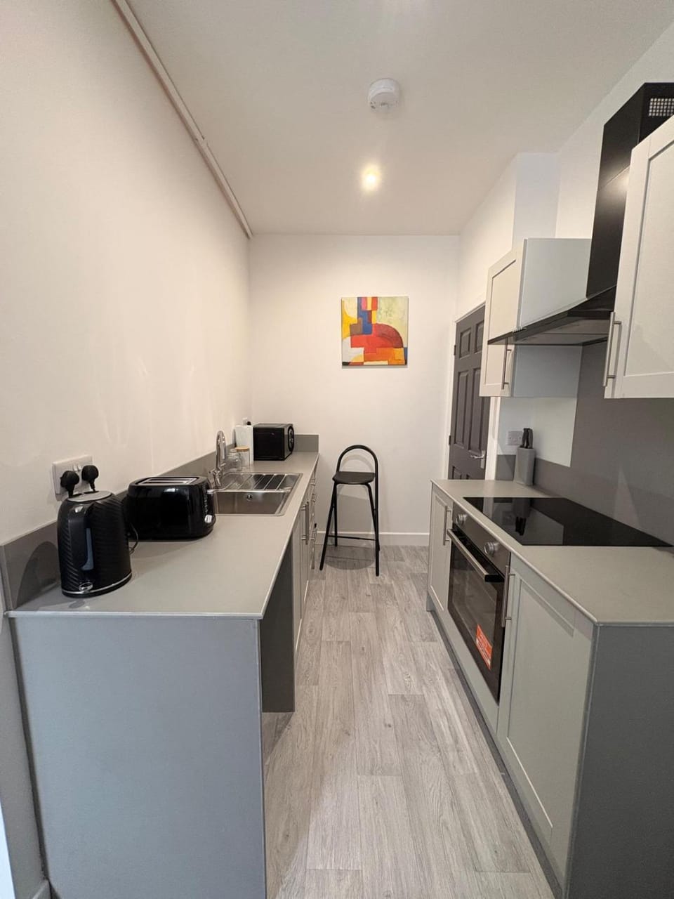 Private Ensuite Room- Walk to Stadium & Metro Apartment in Sunderland